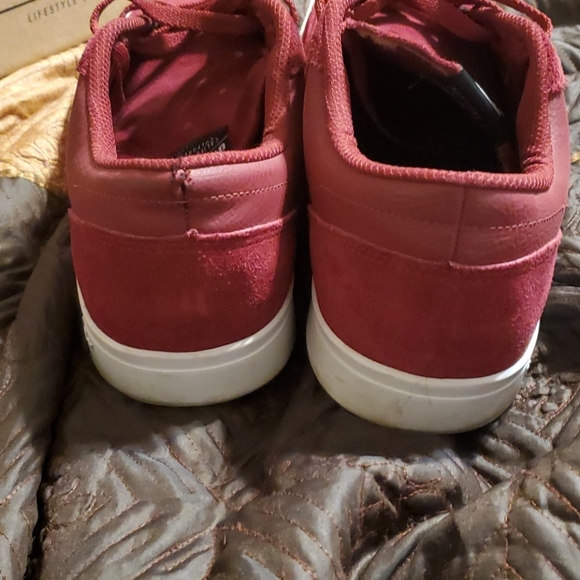 Oakley sueded Lighthouse sneaker us 13 - Picture 4 of 6